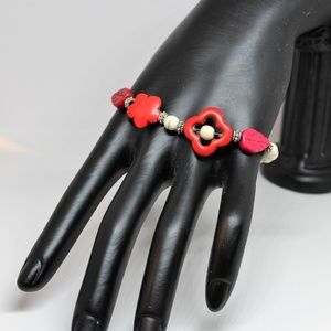 Plus size, turquoise beaded bracelet